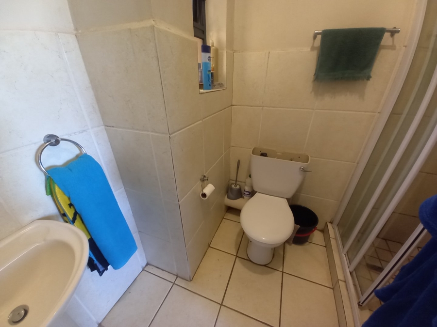 To Let 1 Bedroom Property for Rent in Van Der Hoff Park North West